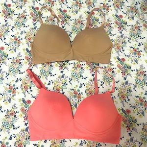34C T shirt Bra lot of 2